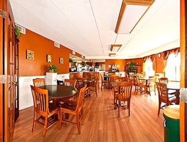 Hotel Ramada By Wyndham Minneapolis 3*