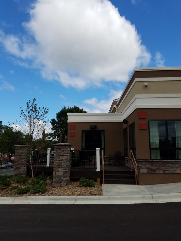 Ramada By Wyndham Minneapolis